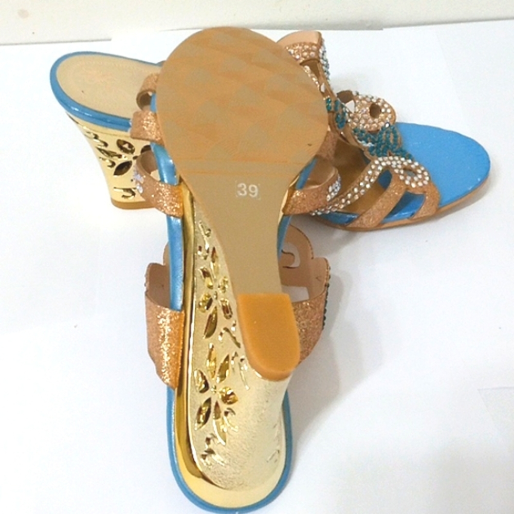 NIB๐ FREE GIFT IS INCLUDED ๐ Brand New Rhinestone Wedges Summer Shoes - Picture 10 of 13